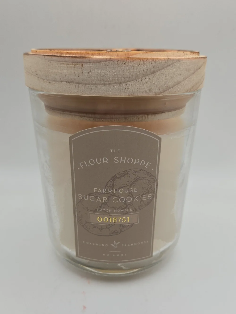 CLEARANCE DW Home Flour Shoppe Farmhouse Sugar Cookies Candle